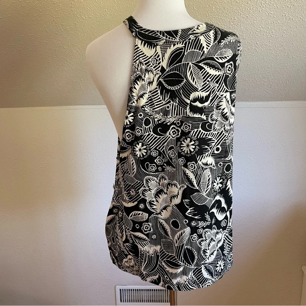 NWT Anthropologie Black White Floral Asymmetrical Cutout Cotton Top - Picture 7 of 10